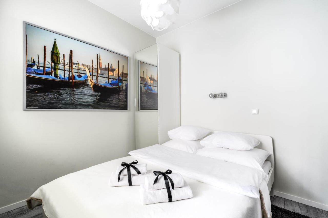 Warsaw Night Apartments Siedmiogrodzka المظهر الخارجي الصورة
