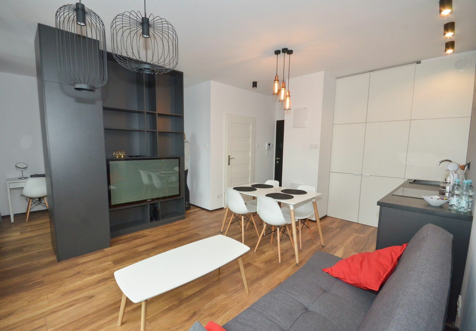 Warsaw Night Apartments Siedmiogrodzka المظهر الخارجي الصورة