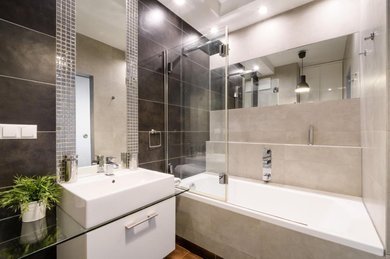 Warsaw Night Apartments Siedmiogrodzka المظهر الخارجي الصورة