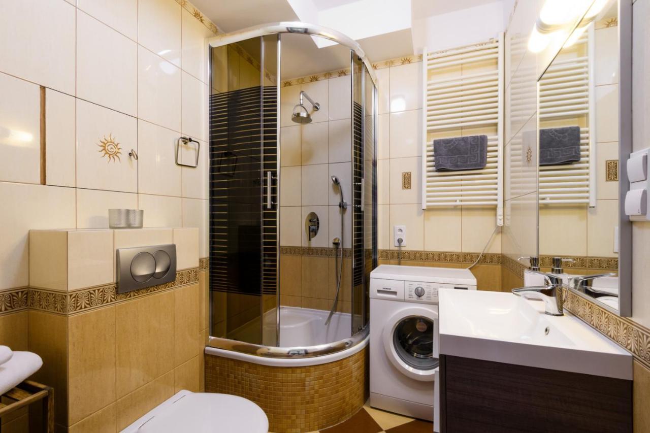 Warsaw Night Apartments Siedmiogrodzka المظهر الخارجي الصورة